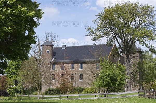 Duerboslar Castle