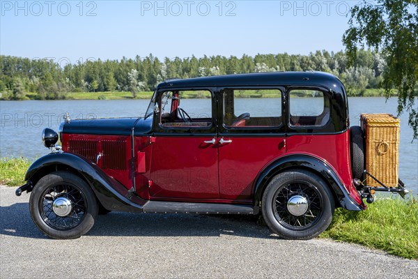 Oldtimer Hillman Minx year of construction 1933