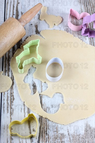 Shortcrust pastry and cookie cutters