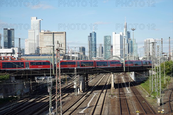 Track apron