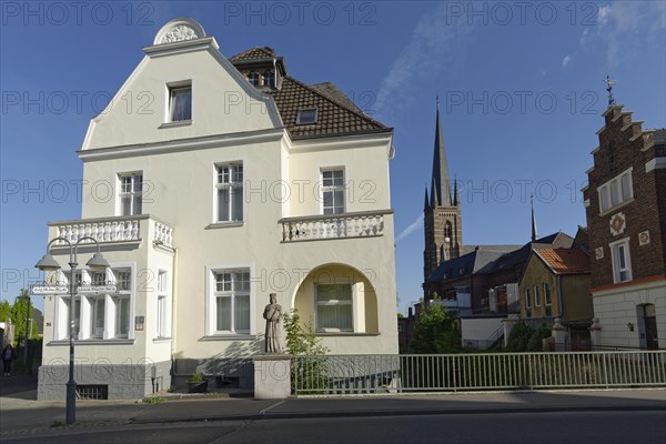 House with church St Lambertus