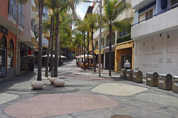 Typical square in the old town of Puerto de la Cruz