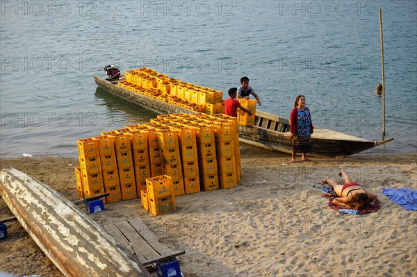 Loading empty beer crates