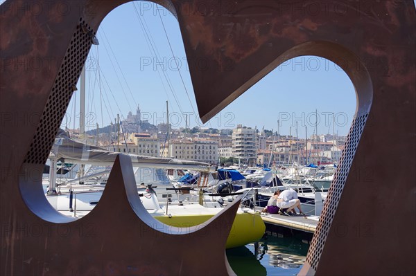 Sculpture shaped as M for Marseille