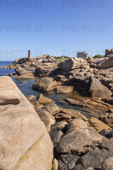 The lighthouse Pors Kamor at the Cote de granit rose