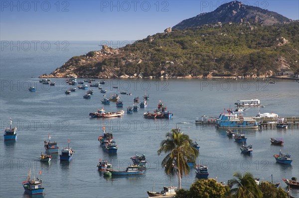 Fishing boats in Vinh Hy Bay