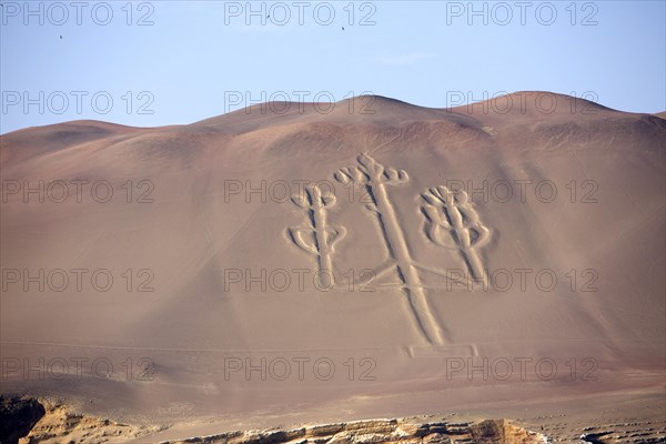 The candelabra geoglyph