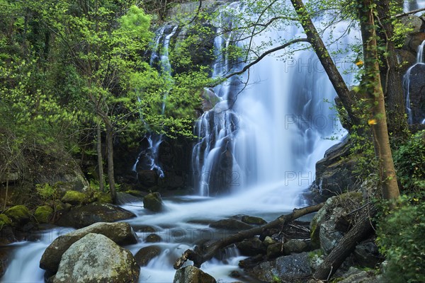 Las Nogaledas Waterfalls