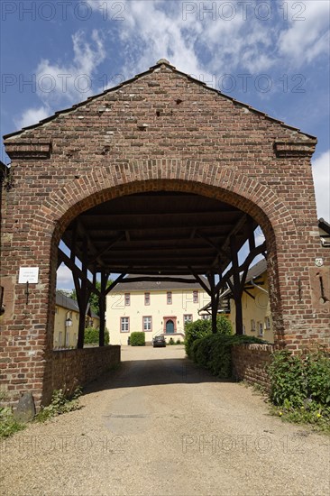 Entrance gate of manor Desdorf