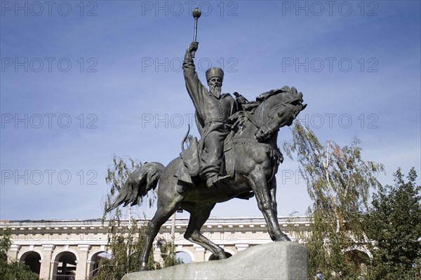 Sahaydachny Monument