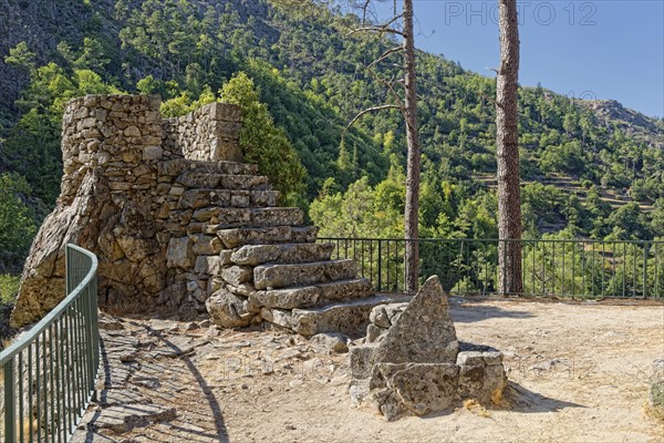 Ruin at Poco do Inferno