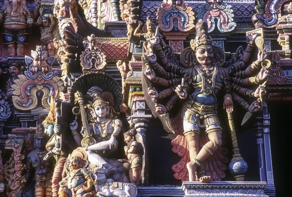 Stucco figures of deities on Meenakshi Amman temple gopuram