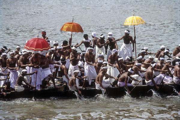 Vanji pattu singers Aranmula Vallamkali festival Snake Boat Race