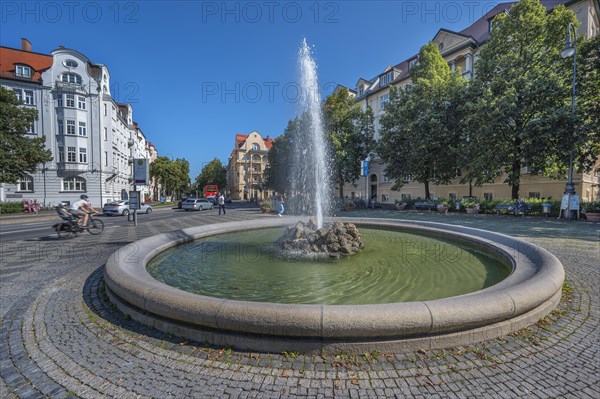 Fountain with fountain