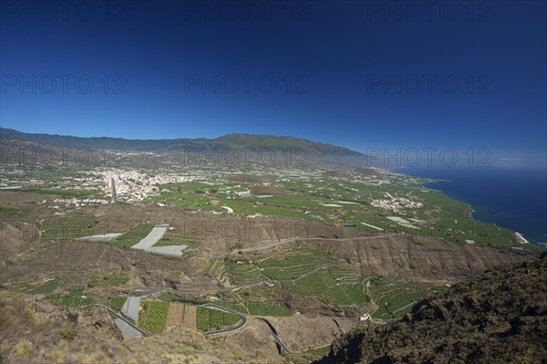 View from Mirador El Time towards Tazacorte and Los Llanos de Aridane