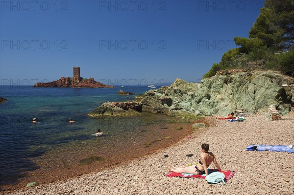 Ile d'Or at the Corniche de l'Esterel