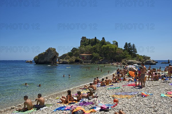 Isola Bella and beach