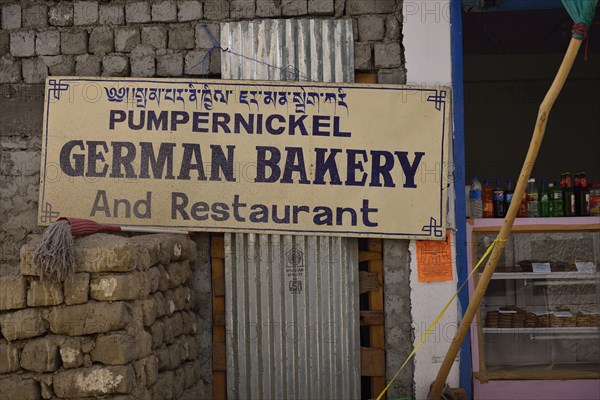 Pumpernickel German Bakery