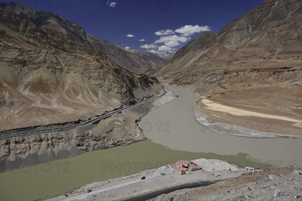 Confluence of Indus and Zanskar