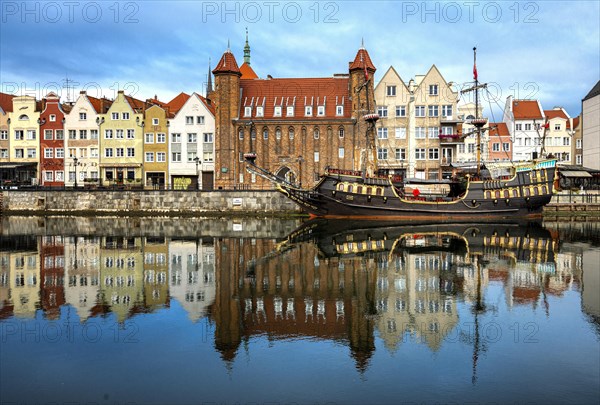 Galley for tourist tours in the Old Town