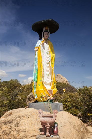 Buddha statue