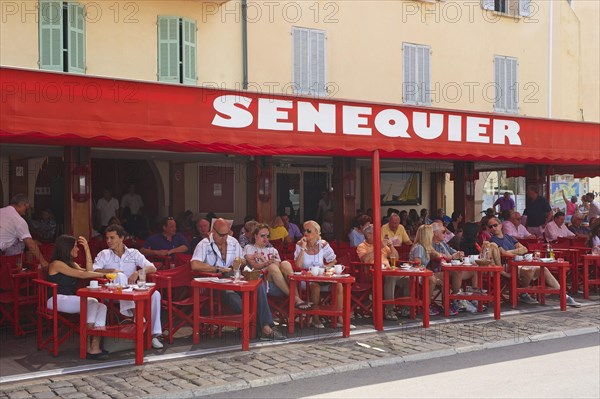 Cafe Senequier at the port of Saint Tropez