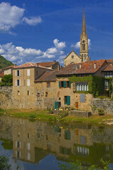 Saint Antonin Noble Val