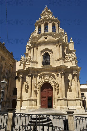 San Giorgio and Piazza Duomo