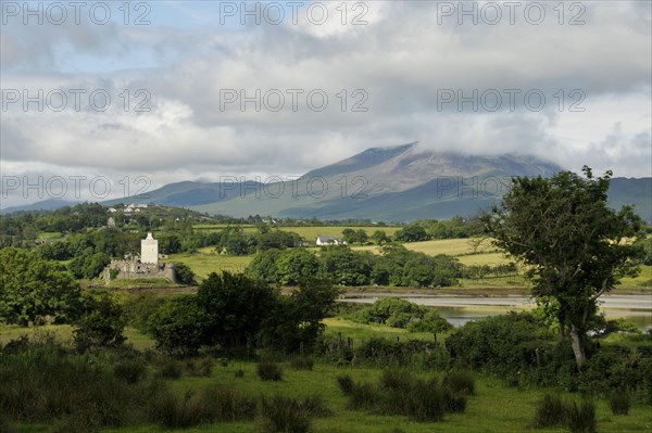 Doe Castle