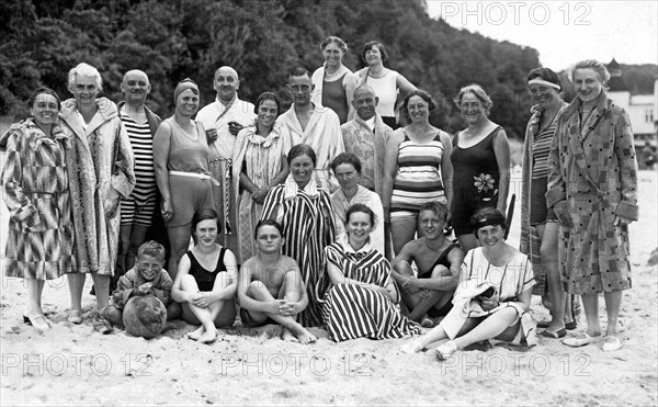 Group with bathers at the beach