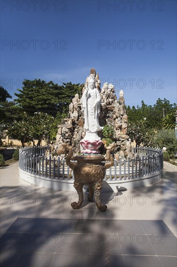 Buddha figure