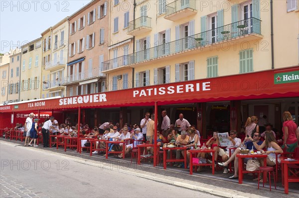 Cafe Senequier at the port of Saint Tropez