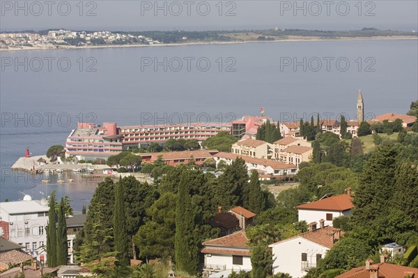 Hotel complex in Lucija