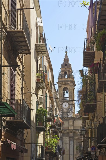 Alley with church Sant Ignazio dell Olivella