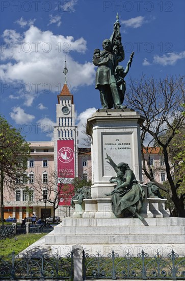 Statue of General Marquez de Sa da Bandeira