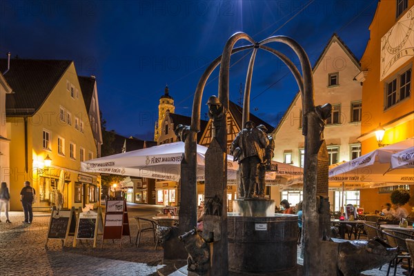 Fountain in front of the Schranne