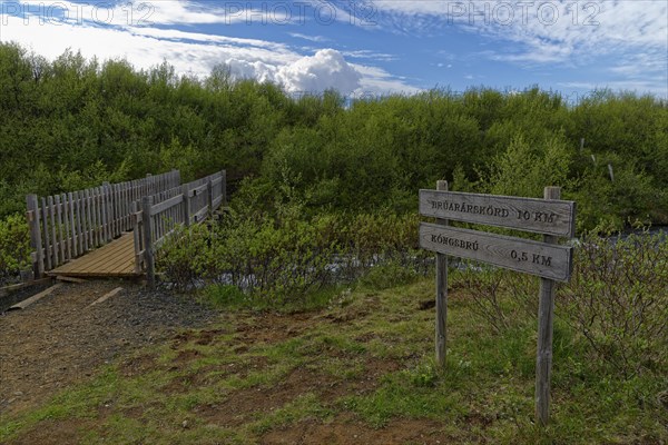 Signpost to Bruarfoss