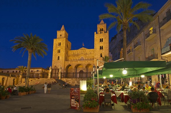 San Salvatore Cathedral with Piazza Duomo