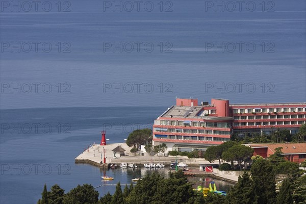 Hotel complex in Lucija