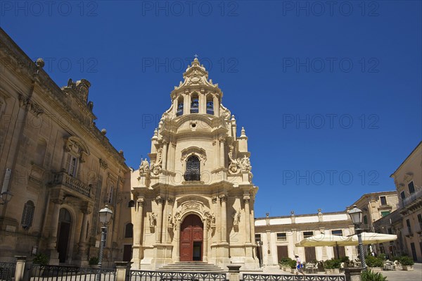 San Giorgio and Piazza Duomo