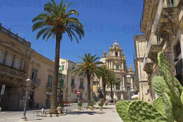 San Giorgio and Piazza Duomo