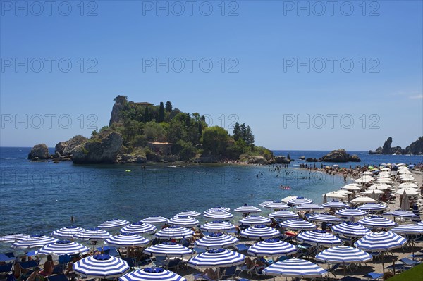 Isola Bella and beach