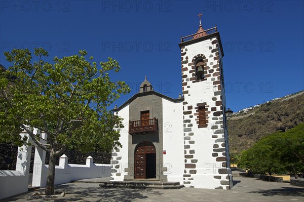 Santuario de Las Angustias near Puerto Tazacorte