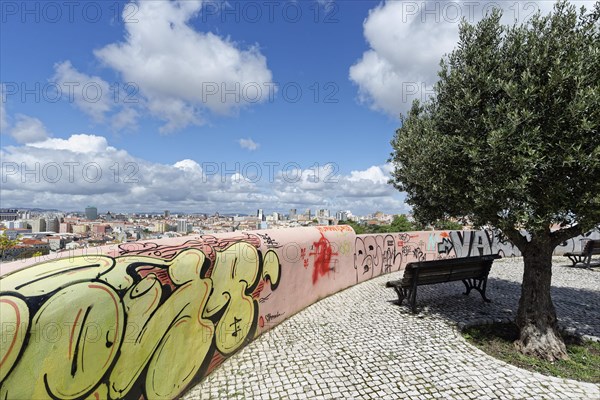 Viewing point at Rua Marques da Silva