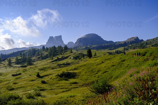 Averau from Passo Falzarego