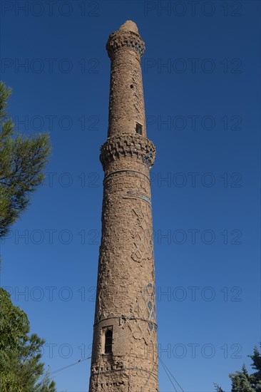 Minarett in the Gawhar Shad Mausoleum