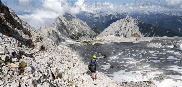 Hikers on the Hermann von Barth trail