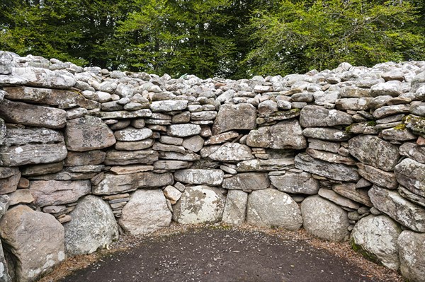 Clava cairn