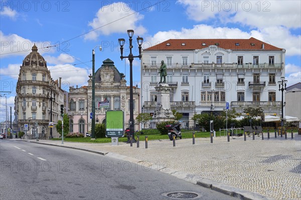Largo da Portagem square or Toll Square