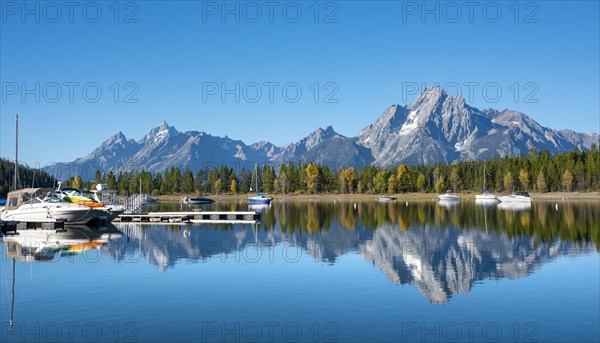 Mountains reflected in the lake